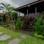 Pemulan House