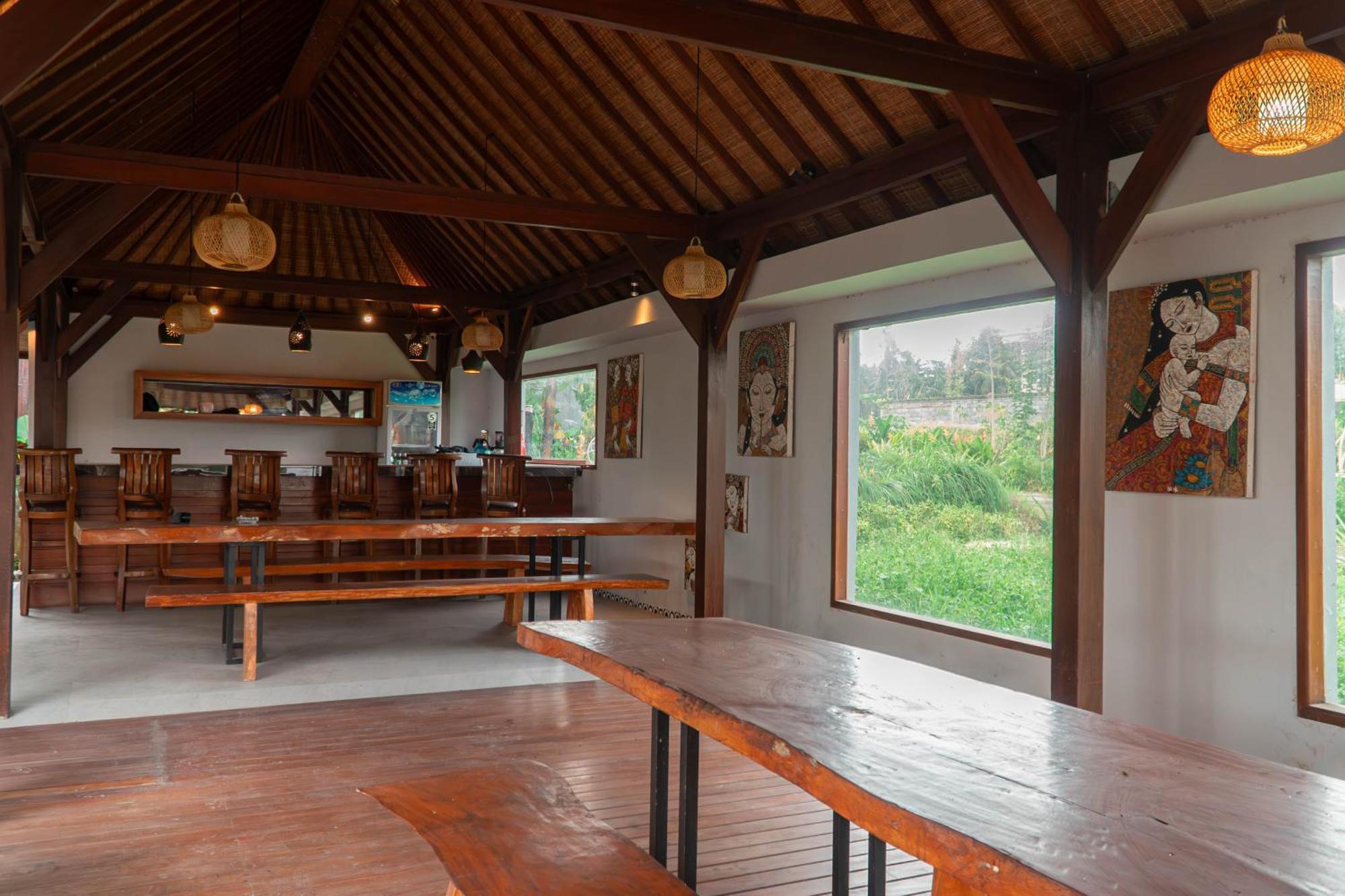 Gasthuis Pemulan House